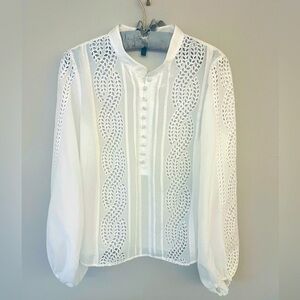 White House Black Market White Embroidered Long Sleeve Blouse Size: Small